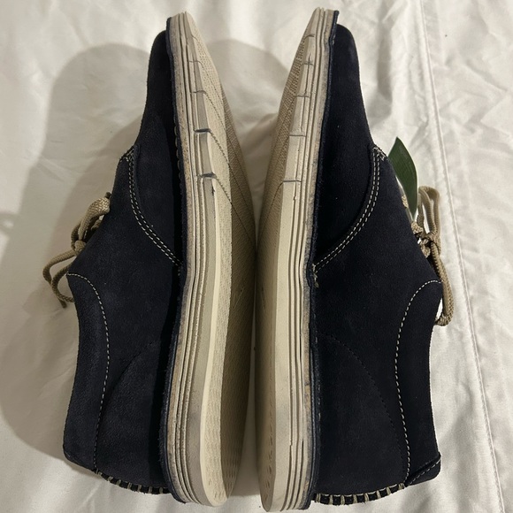 Clarks mens size 9 blue shoes. - Picture 7 of 10